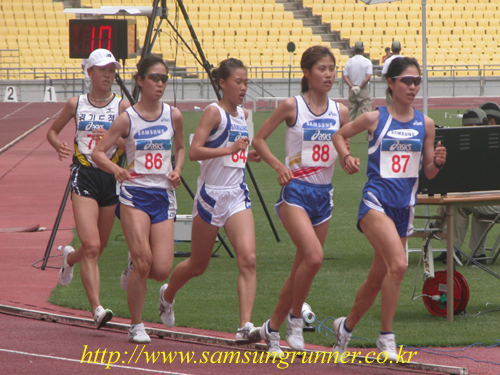 [05육상경기선수권]여자10000m 레이스 모습 사진