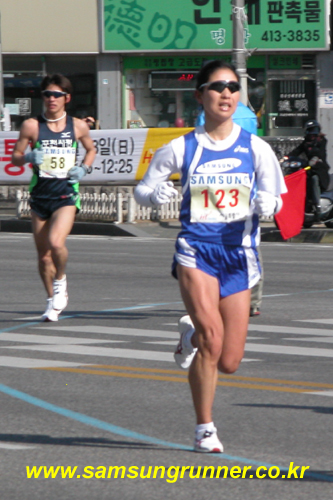 [서울국제마라톤]오정희 국내 선수 1위 차지