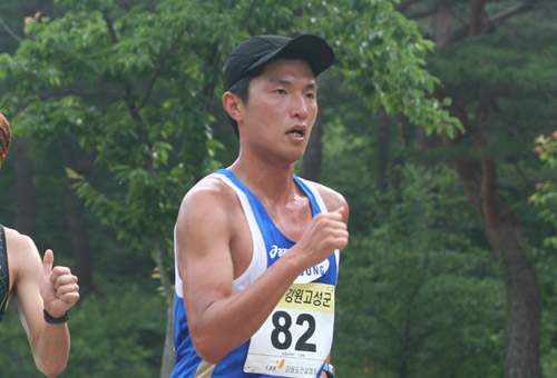 [고성통일 실업육상] 임정현, 남자경보10km 2위