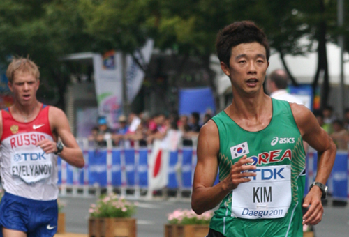 [모스크바세계육상] 김현섭, 남자경보20km 10위