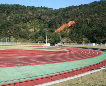 나제운동공원 내 육상경기장 트랙 전경